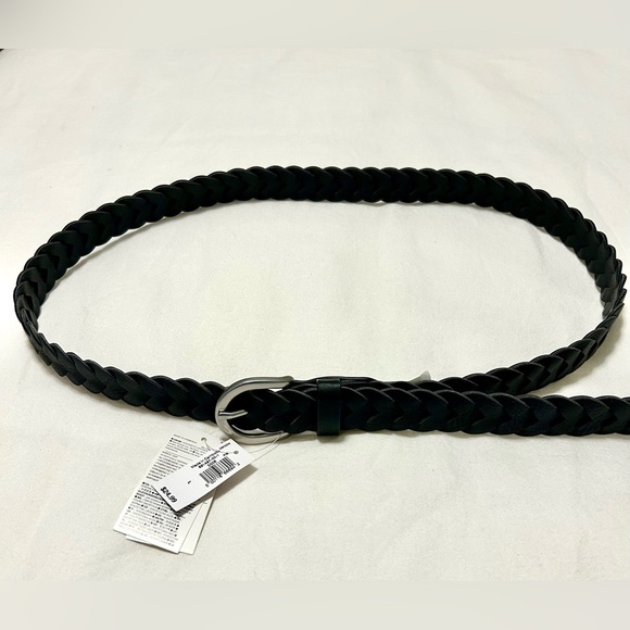 GAP Woven Vegan Leather Belt Size Large NWT - Picture 4 of 4